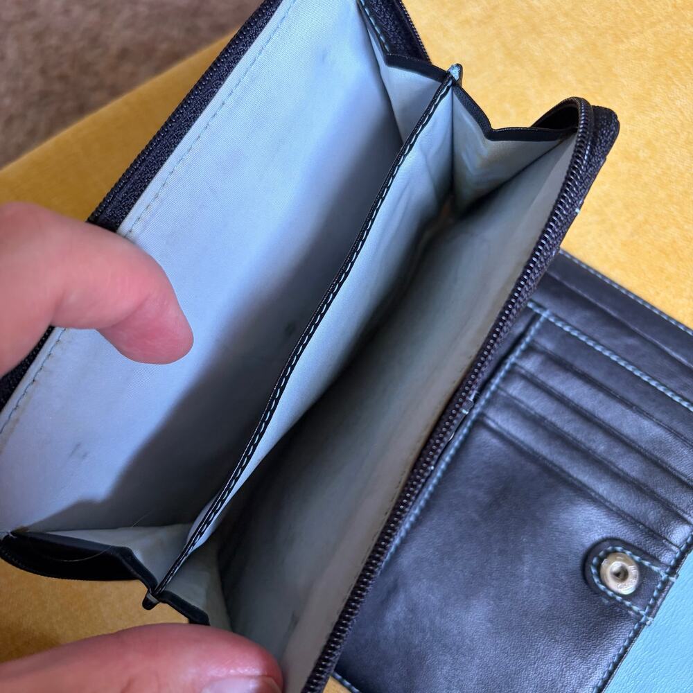 Radley Black Leather Trifold and Zip Wallet Light Blue Scottie Dog - Picture 5 of 9